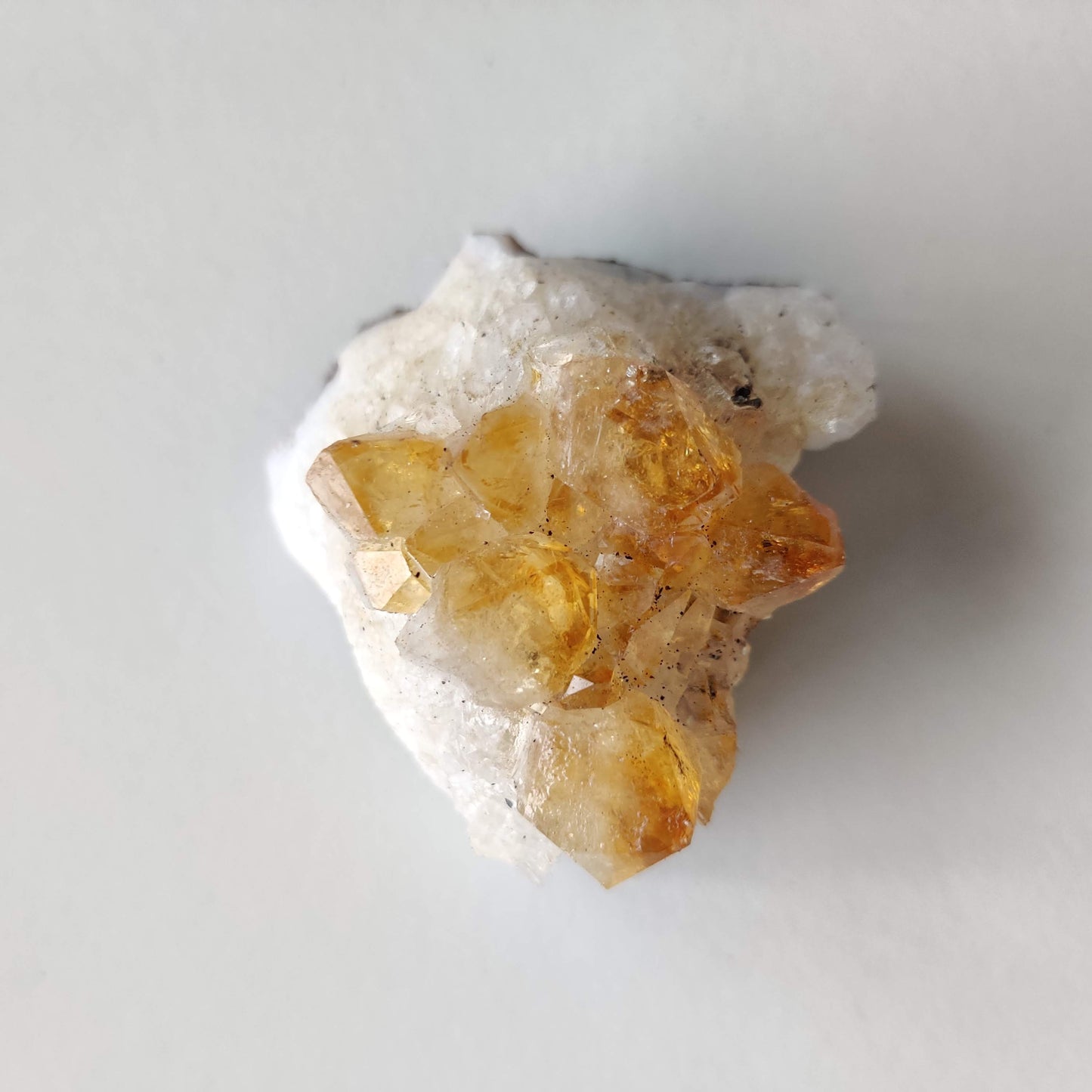 Natural Citrine Crystal Piece (4-6 cm) - Rivendell Shop