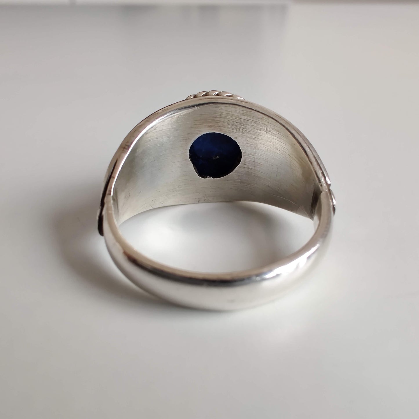 Lapis Lazuli Round Signet 925 Sterling Silver Ring - Rivendell Shop