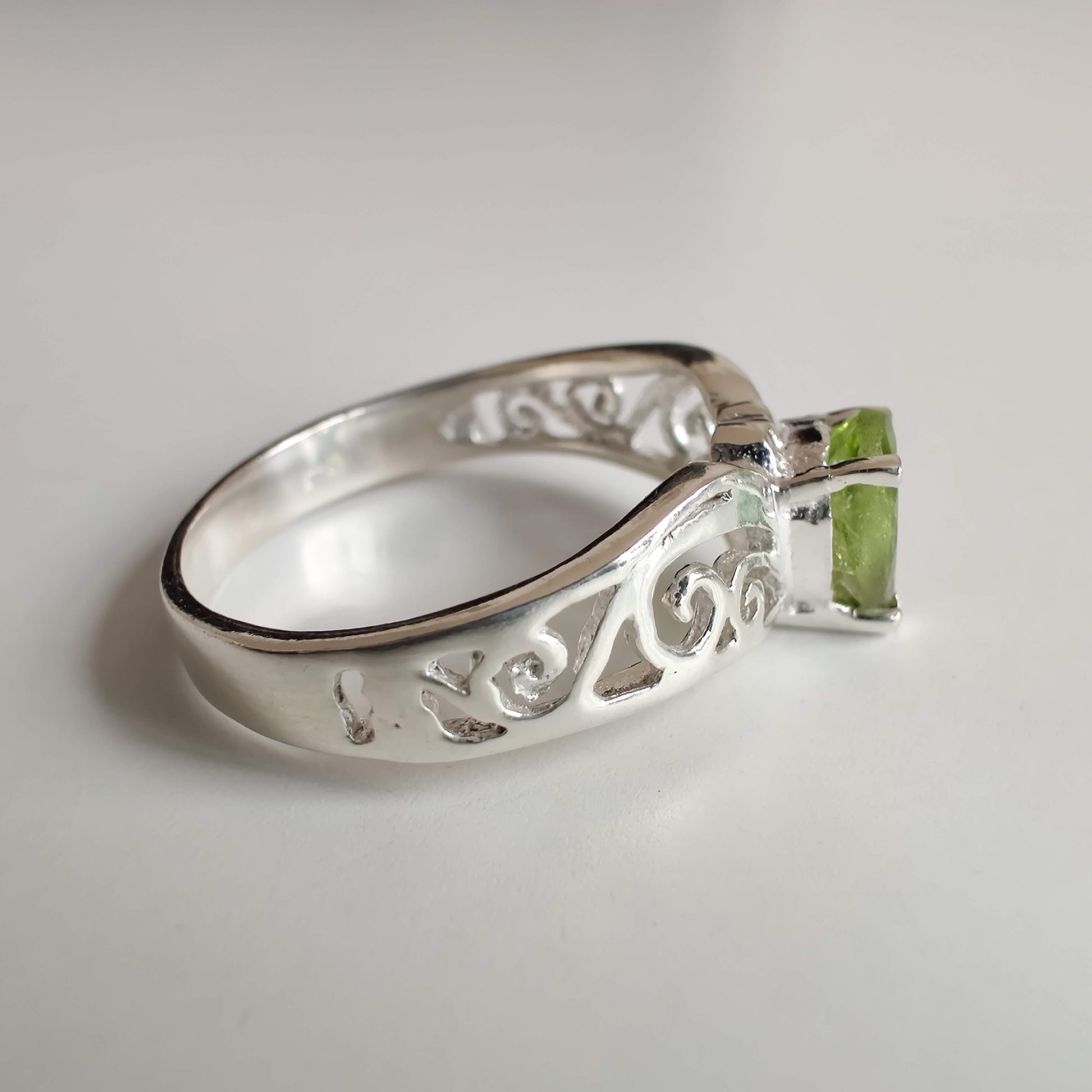 Peridot Tear Drop 925 Sterling Silver Ring with Koru Design - Rivendell Shop