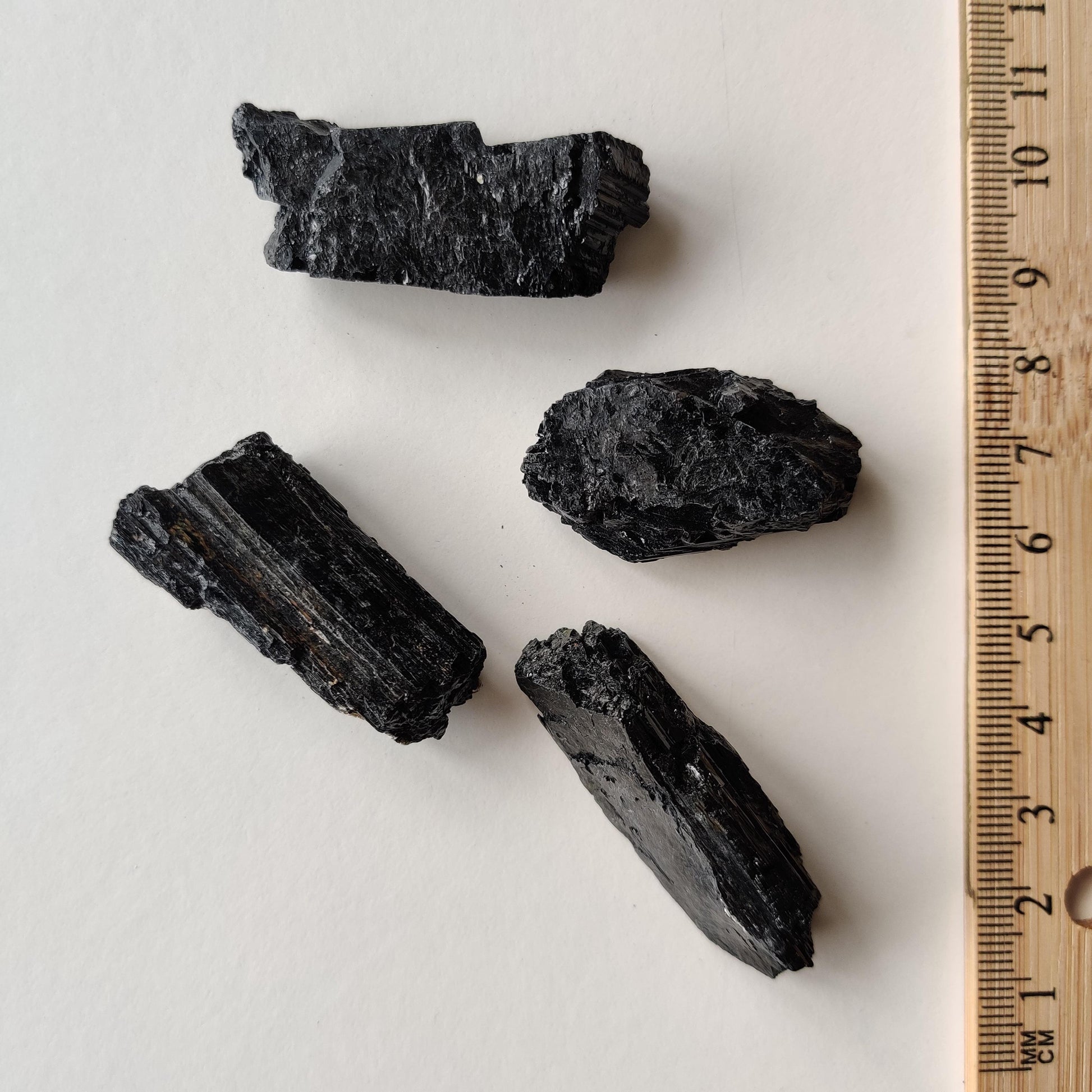 Black Tourmaline Crystal Piece (2-3 cm) - Rivendell Shop