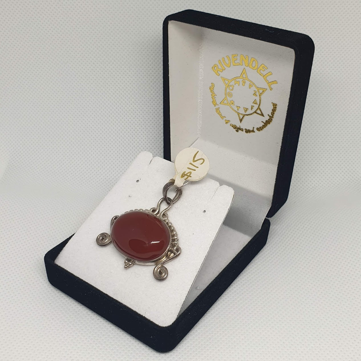 Carnelian 925 Sterling Silver Pendant with Setting Detail - Rivendell Shop