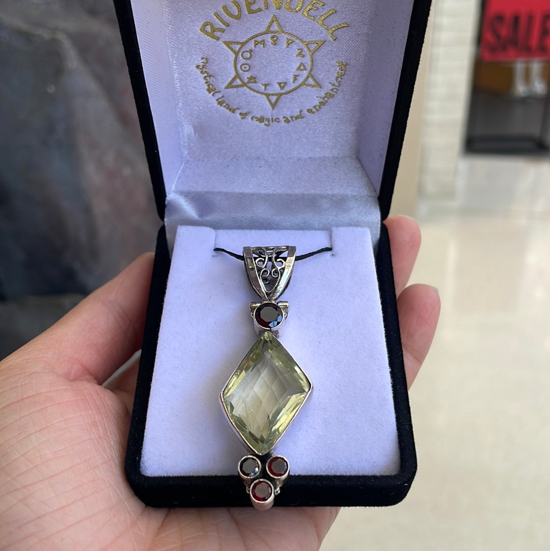 Green amethyst and garnet sterling silver pendant - Rivendell Shop