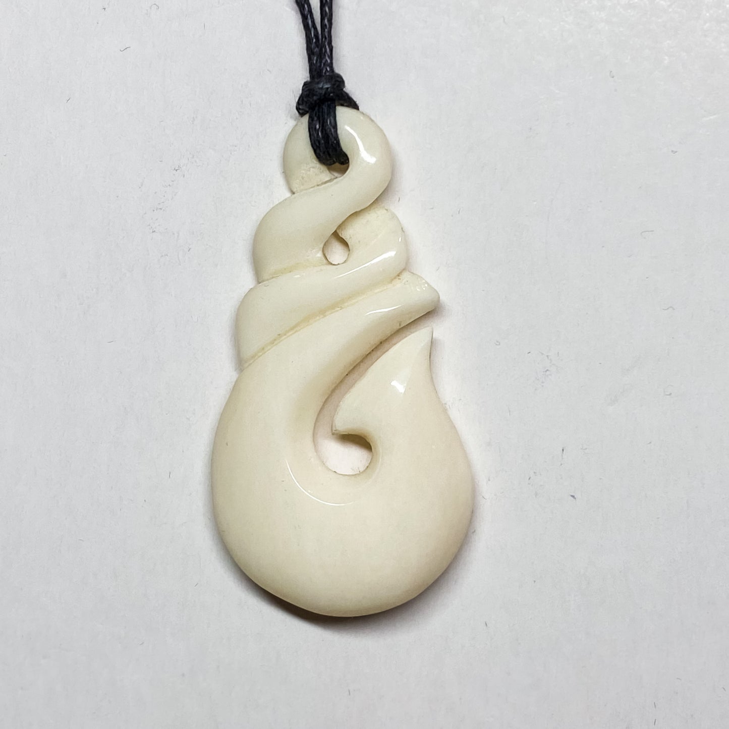 Handcarved Twist Hook Bone Carving Pendant - Rivendell Shop