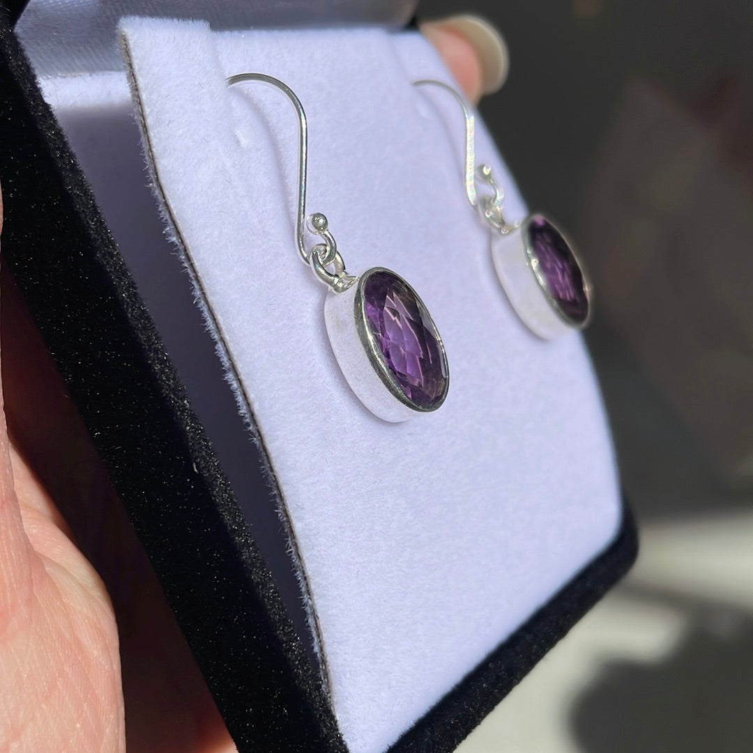 Oval amethyst sterling silver earrings - Rivendell Shop