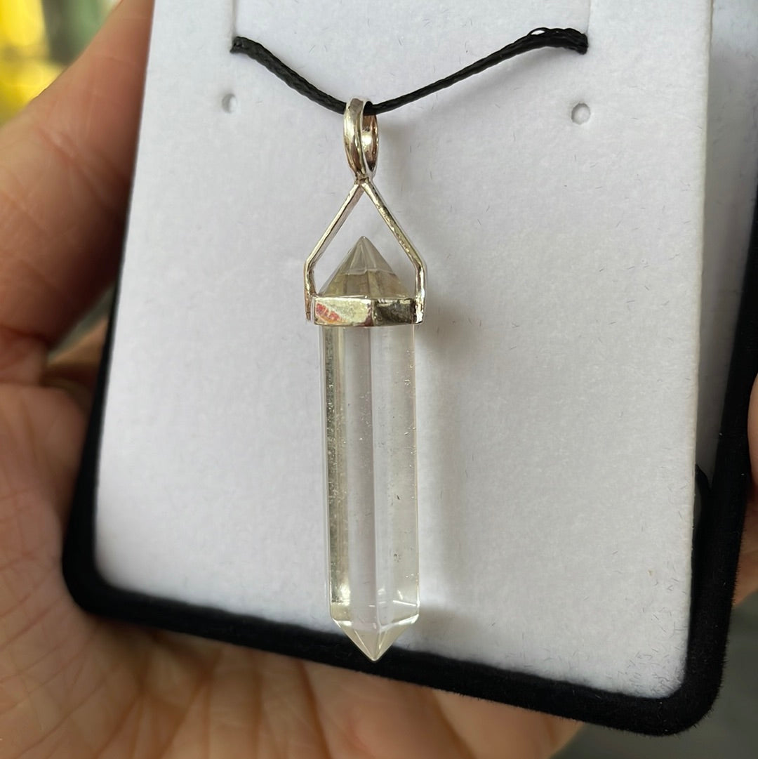 Clear Quartz silver point pendant - Rivendell Shop