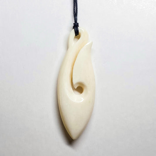 Handcarved Fish Hook Bone Carving Pendant - Hei Matau - Rivendell Shop