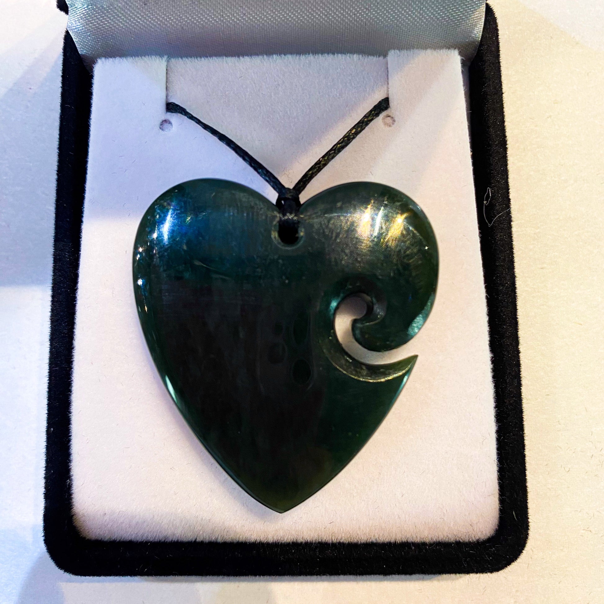 Heart Greenstone Pendant with Koru Indentation - Rivendell Shop