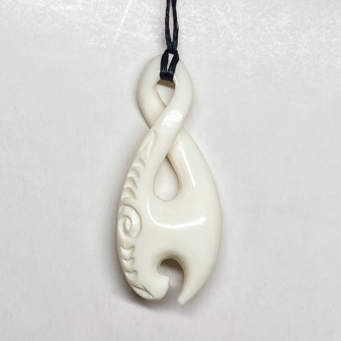 Handcarved Twist Bone Carving Pendant - Pikorua - Rivendell Shop