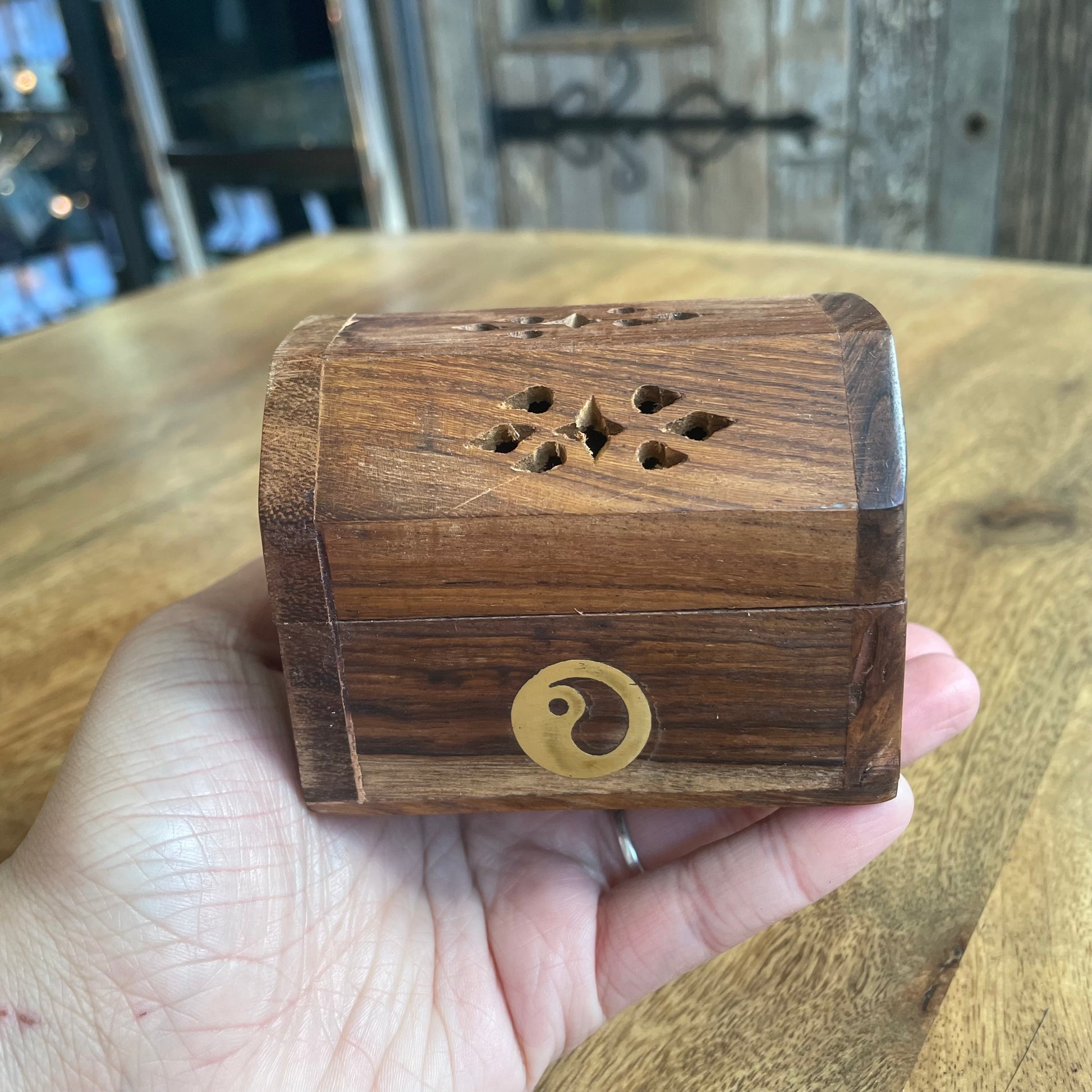 Small Wooden Incense Holder Yin Yang - Rivendell Shop