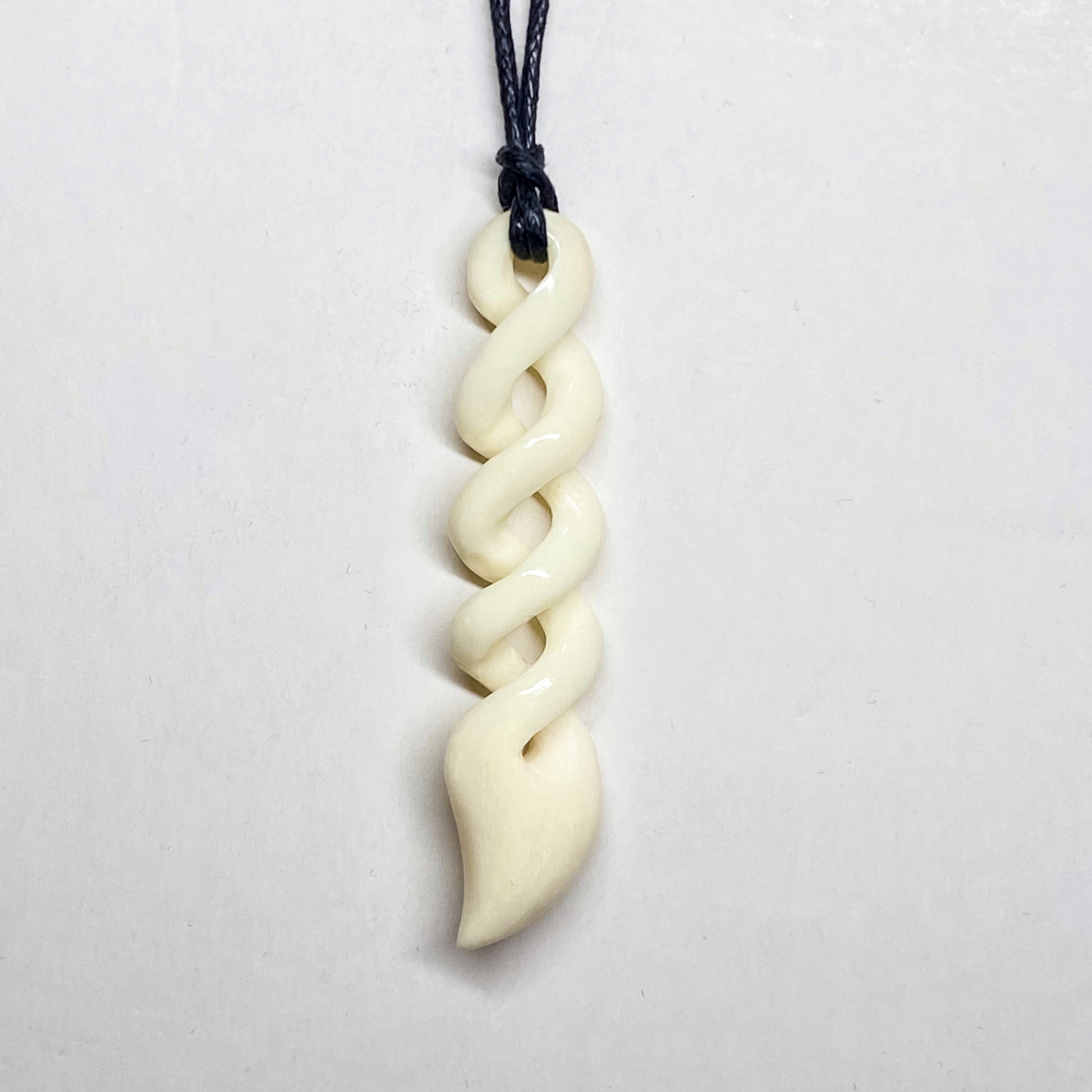 Handcarved Twist Bone Carving Pendant - Pikorua - Rivendell Shop