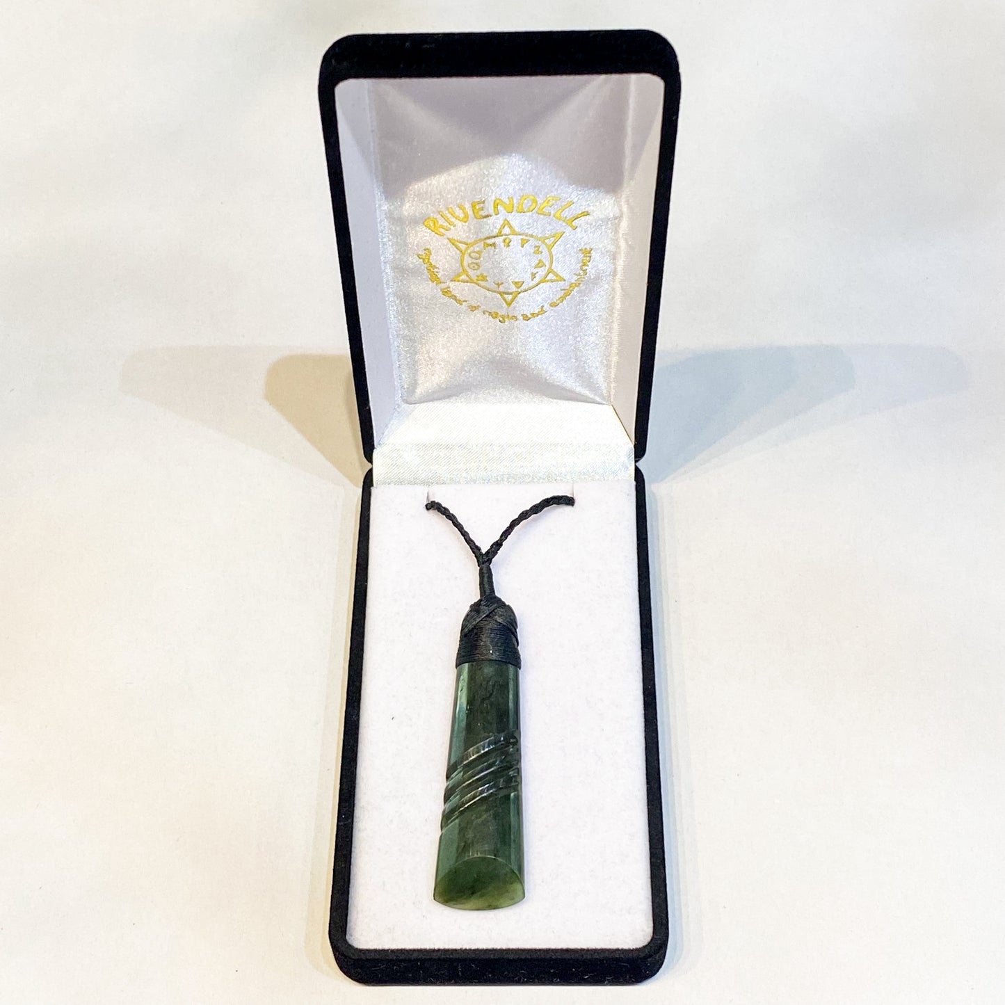 Greenstone Toki Pendant with Carved Detail - Rivendell Shop