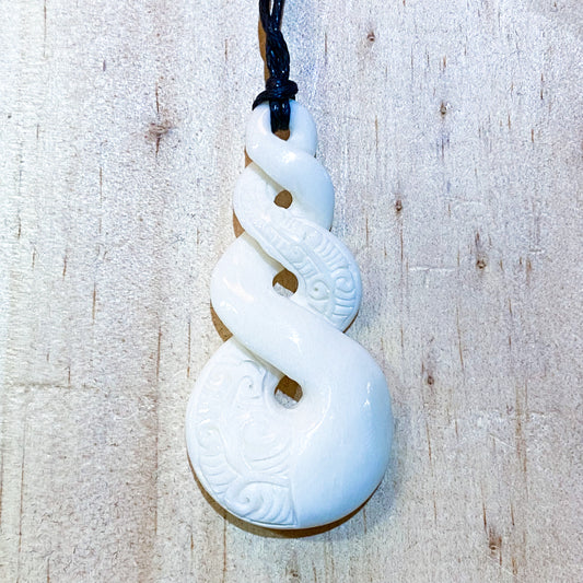 Handcarved Triple Twist Bone Carving Pendant - Pikorua - Rivendell Shop