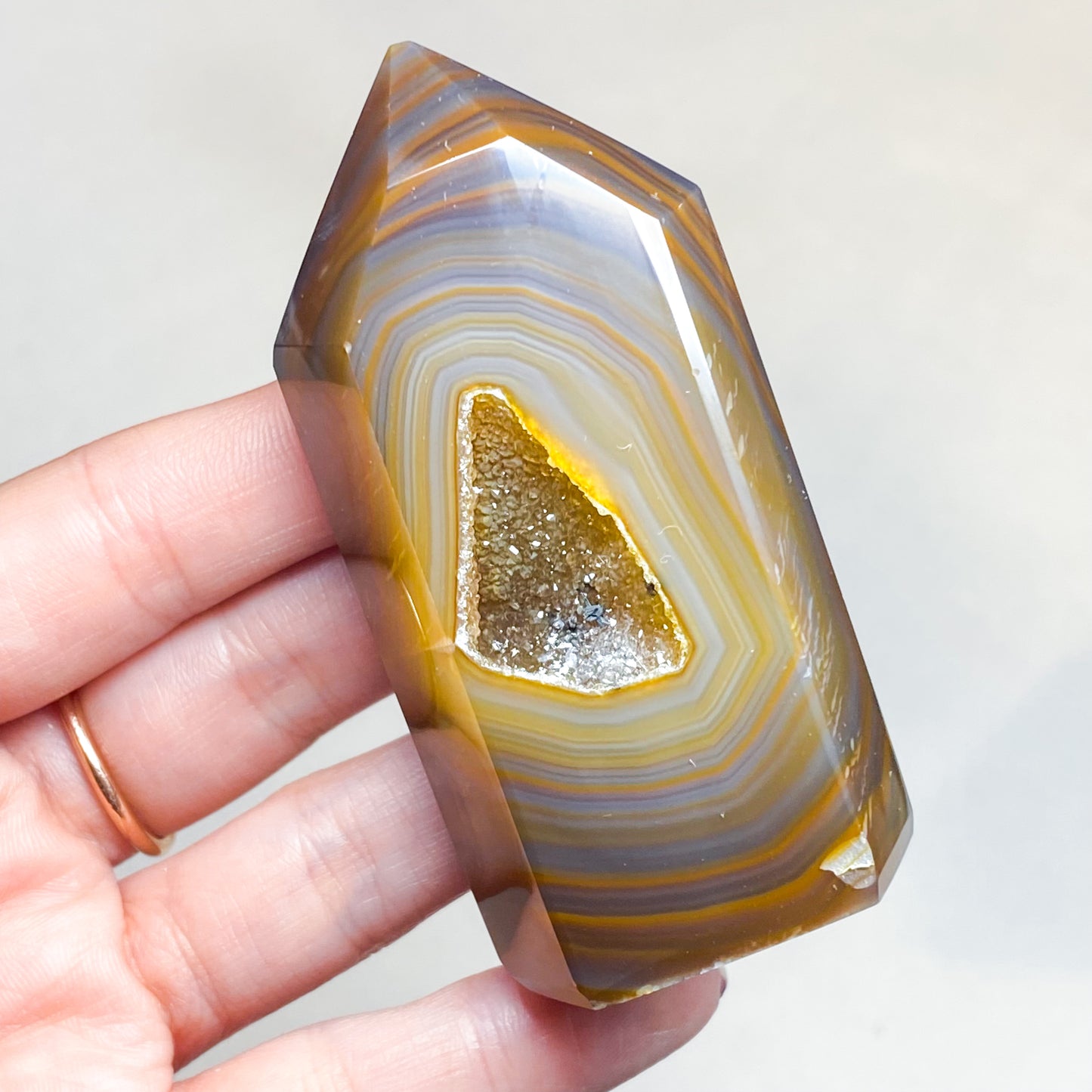 Standing Agate Piece - Rivendell Shop