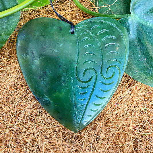 Heart Greenstone Pendant - Rivendell Shop